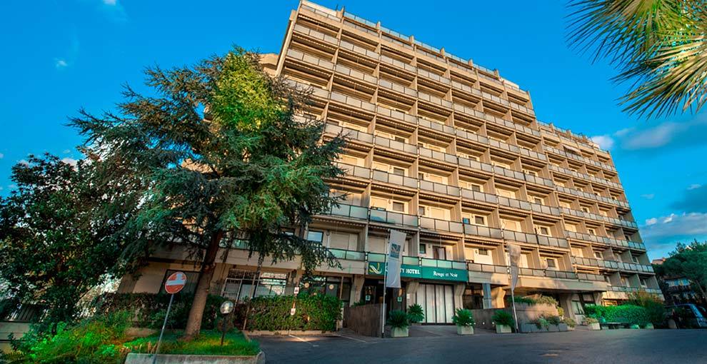 QUALITY HOTEL ROUGE ET NOIR