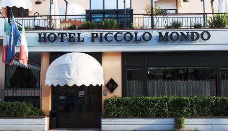 HOTEL PICCOLO MONDO