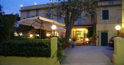 HOTEL GINEVRA
