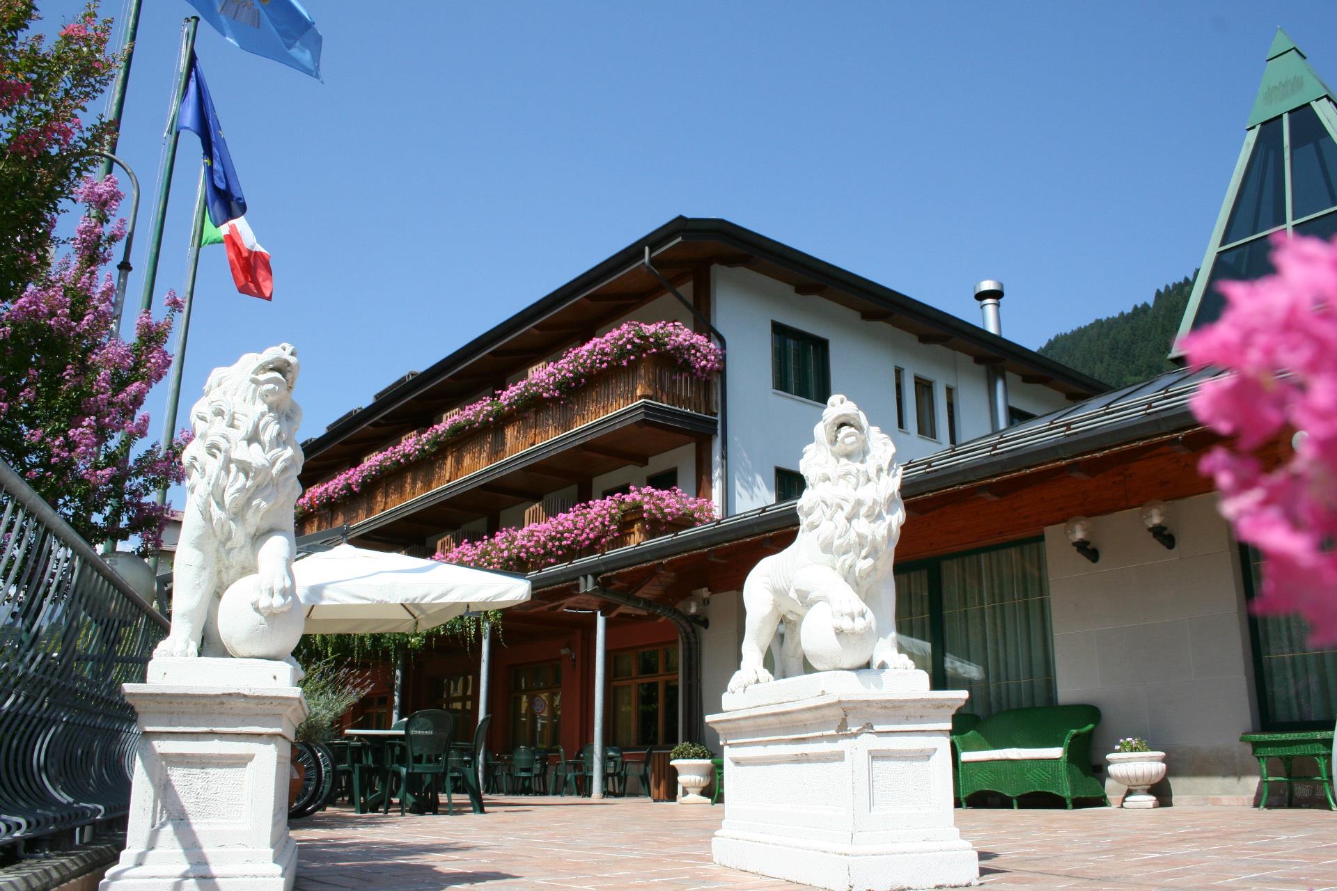 HOTEL CENTRO BENESSERE GARDEL