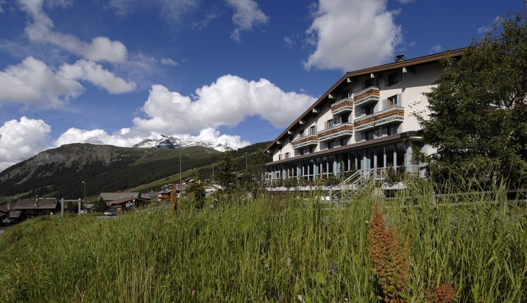 HOTEL PARE