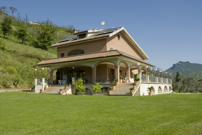 MIMI' E COCO' COUNTRY HOUSE