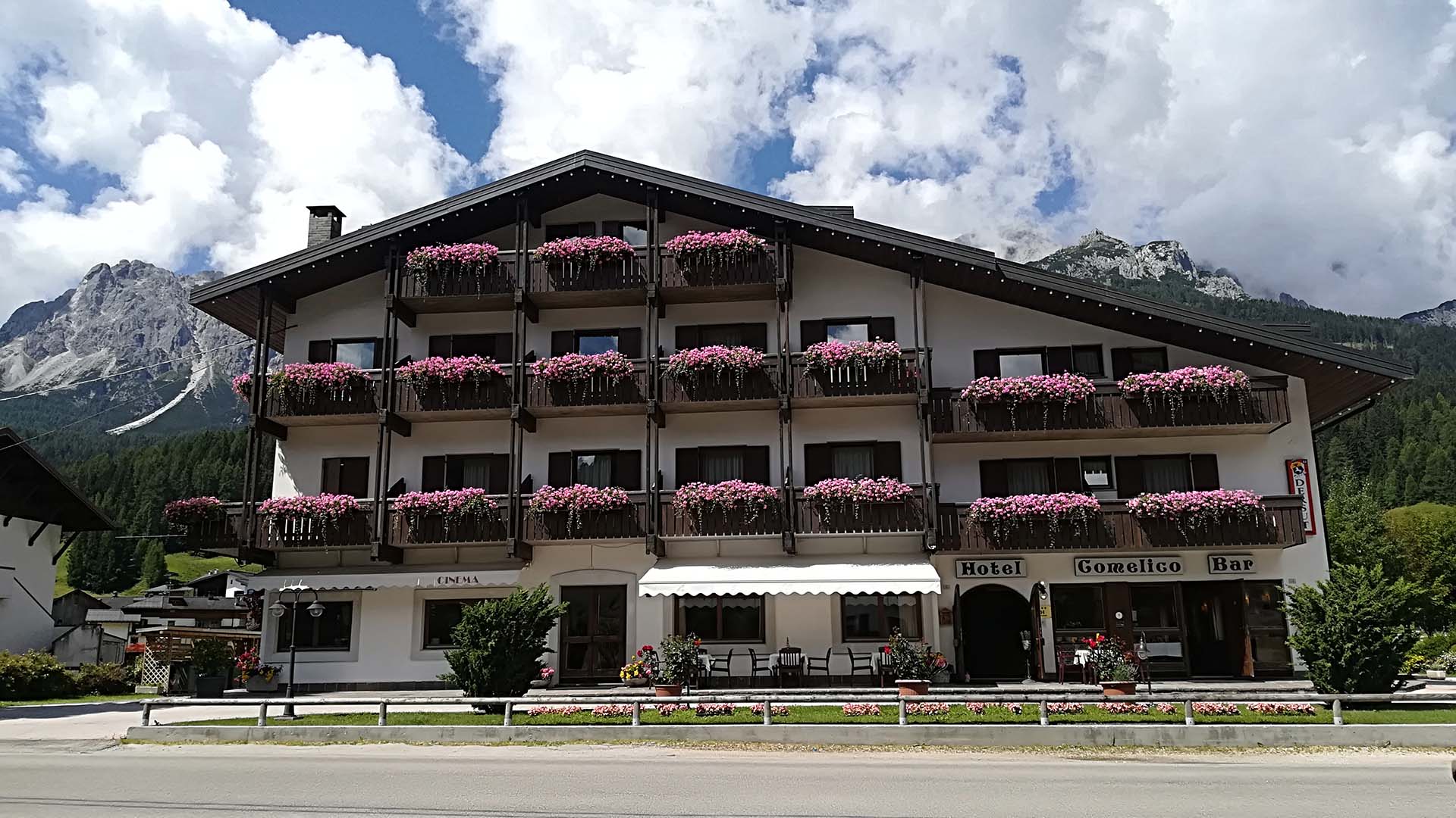 HOTEL COMELICO